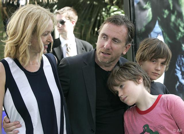 Roth, Tim Roth Jr. Photo,Nikki ...